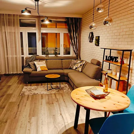 Z Widokiem Na Swiety Marcin Apartamento Poznan